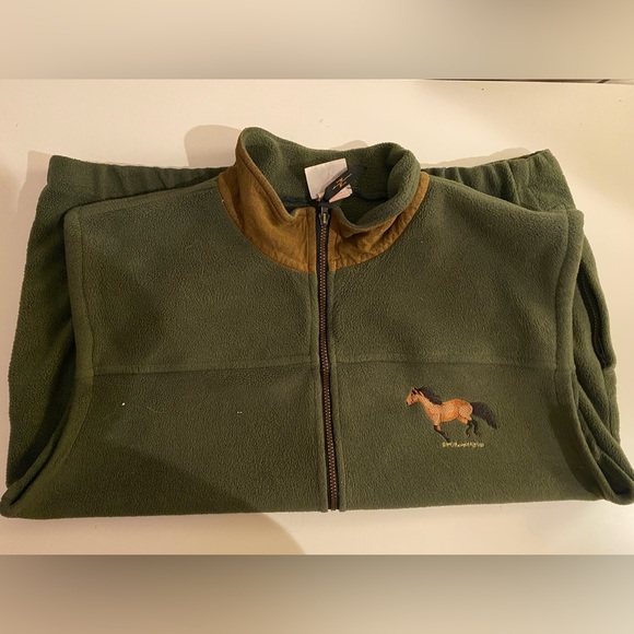 Army green fleece vest, with little horse on left side - Picture 1 of 2